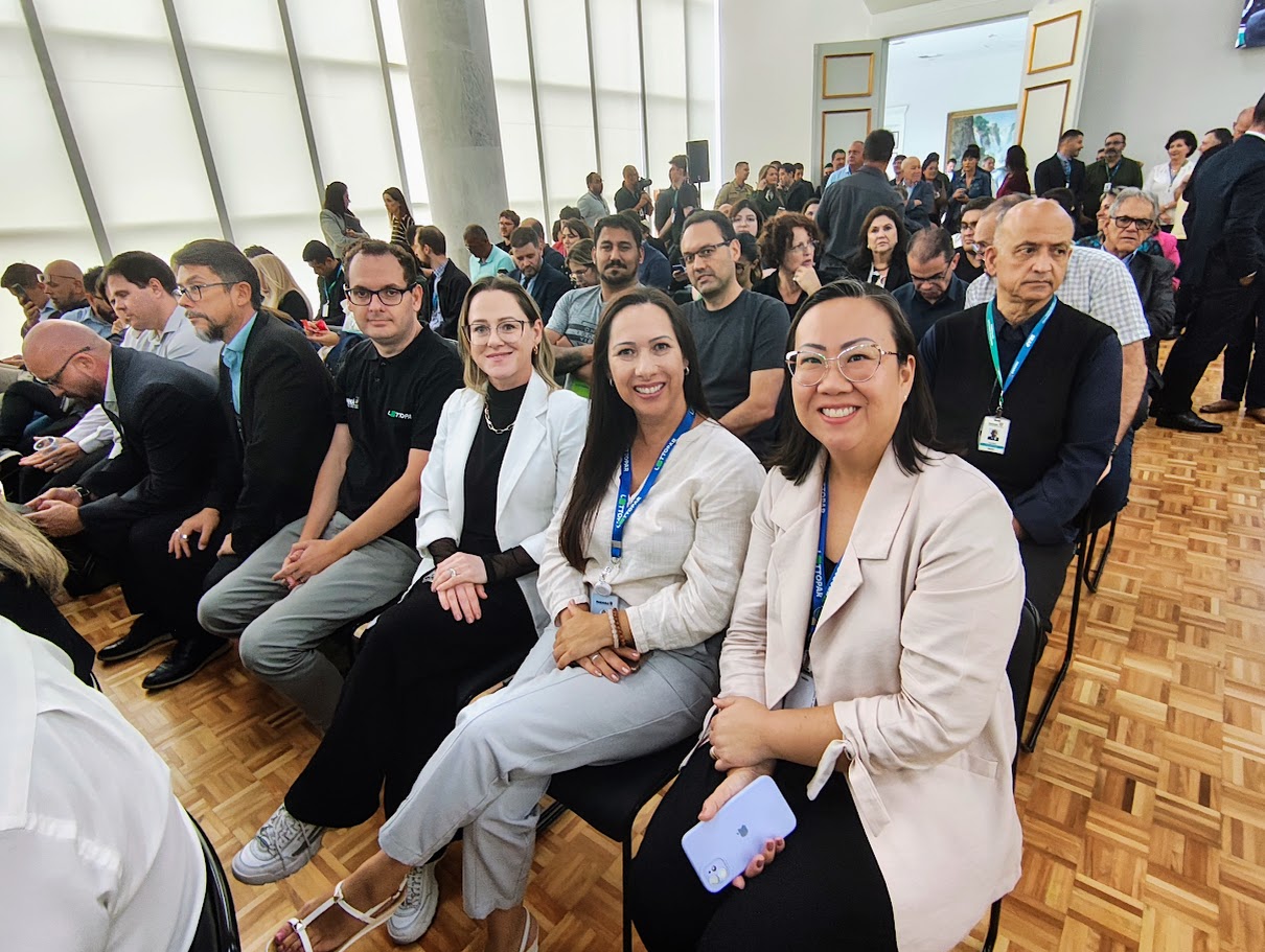 Servidores da Lottopar participam do lançamento de programa estadual de capacitação