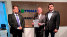 Diretor Regional Latino-Americano da GLI, Georges Didier, o executivo de Relações Governamentais e Desenvolvimento de Negócios GLI, Valter Delfraro Júnior e o Diretor Presidente da Lottopar, Daniel Romanowski