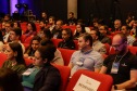  Evento promovido pela Lottopar inicia com temas sobre jogo responsável e regulamentação do setor.