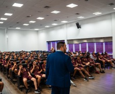 Lottopar realiza novo ciclo de treinamento sobre integridade esportiva para atletas do Athletico Paranaense