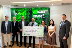 Lottopar autoriza a quarta empresa de apostas esportivas a iniciar a etapa de integração. Integrantes da Pixbet e diretoria da Lottopar.
