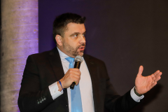 O Diretor-Presidente da Lottopar, Daniel Romanowski,  ressalta  a importância desses bloqueios como forma de garantir um mercado seguro para o apostador.