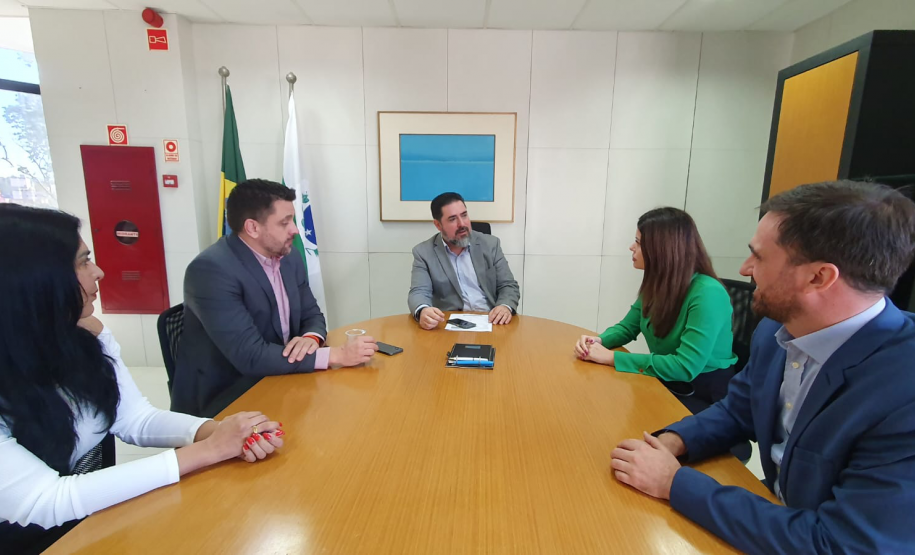 Lottopar recebe Diretoria da Lotesc para troca de informações sobre a exploração das modalidades lotéricas pelos Estados