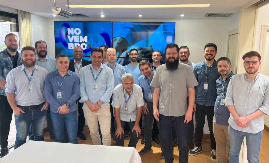 Novembro Azul: servidores da Lottopar assistem à palestra “Saúde do Homem, Imunização é Fundamental”