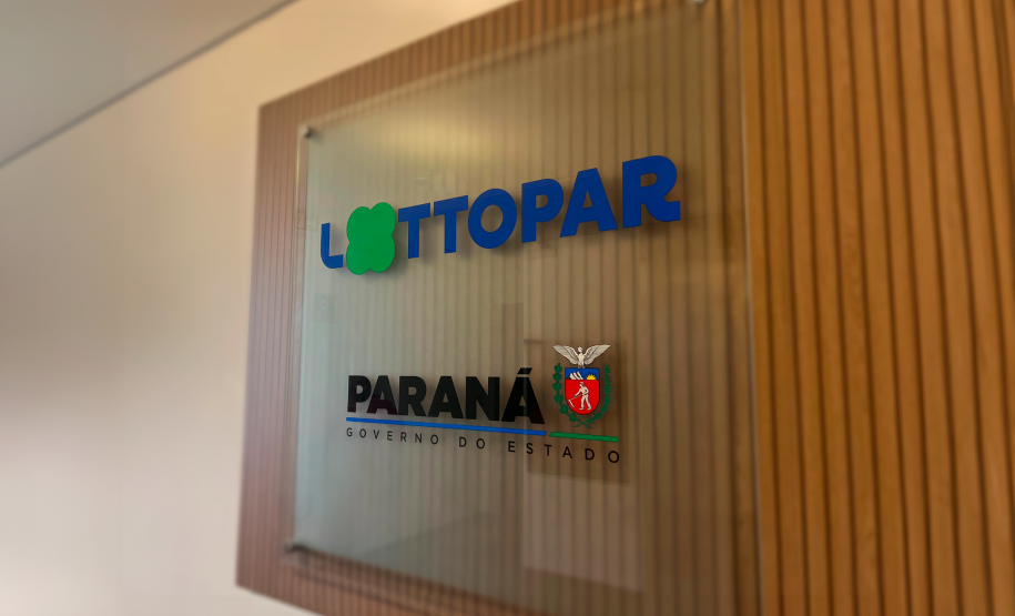 Governo do Paraná publica decreto que regulamenta modalidades lotéricas de prognósticos, passiva e instantânea.