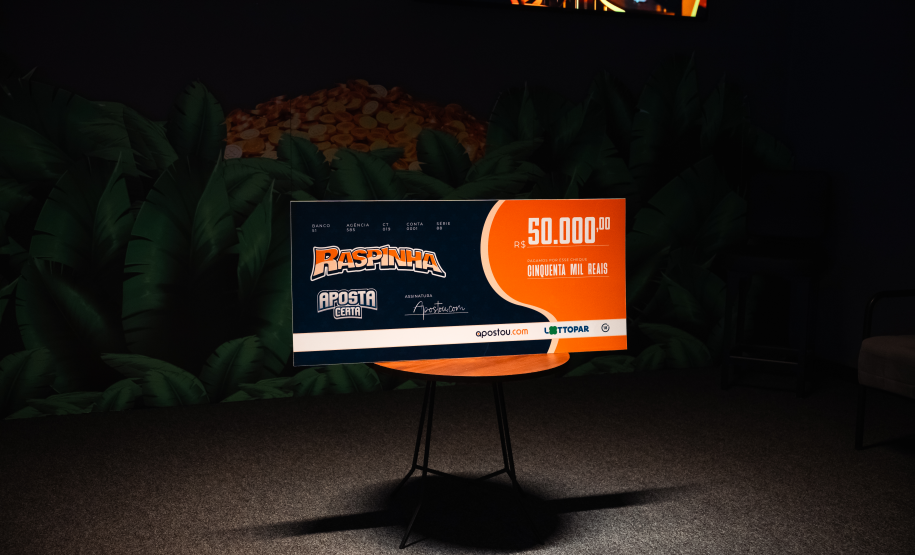 Concessionário Apostou entrega prêmio de R$ 50 mil na raspinha em Curitiba